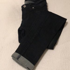 Gently Worn AG Jegging Skinnies